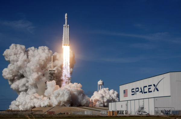 SpaceX或再出售内部股份 公司估值有望达到2100亿美元